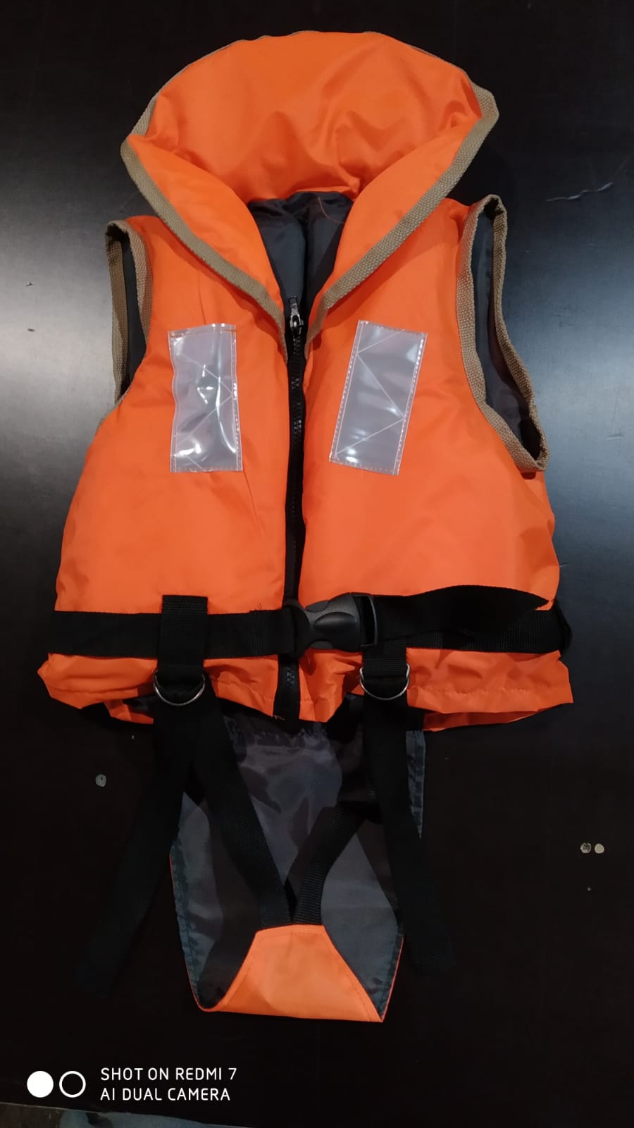 Спасательный жилет детский 20 кг